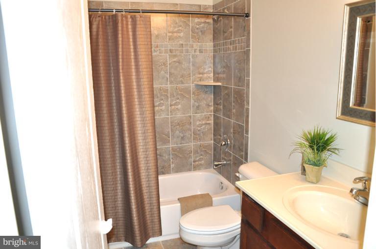 16940 Livingston Road Accokeek, MD 20607 - Photo 18 of 20 Bath