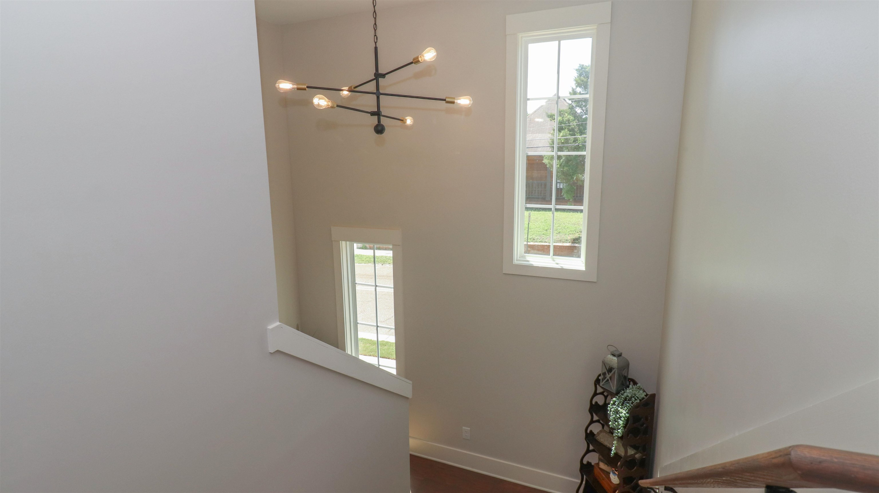 267 West Deaderick Street Jackson, TN 38301 - Photo 18 of 21 a view of an empty room with a window