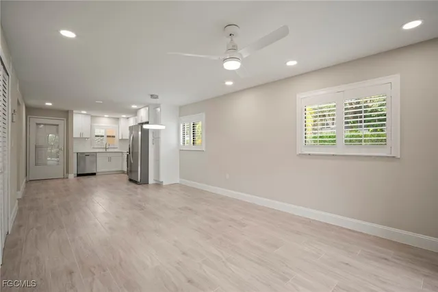 $1,300 | 16380 Dublin Circle, Unit 101, Fort Myers, FL 33908