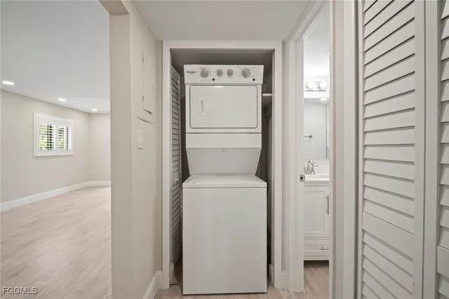 $1,300 | 16380 Dublin Circle, Unit 101, Fort Myers, FL 33908