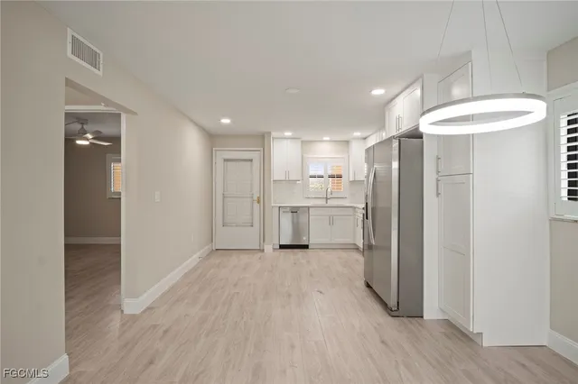 $1,300 | 16380 Dublin Circle, Unit 101, Fort Myers, FL 33908