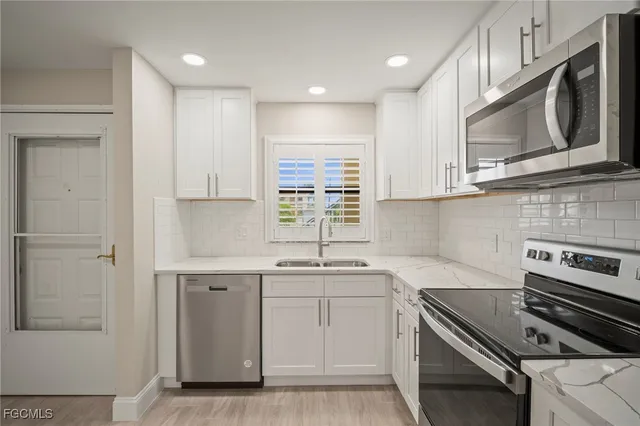 $1,300 | 16380 Dublin Circle, Unit 101, Fort Myers, FL 33908