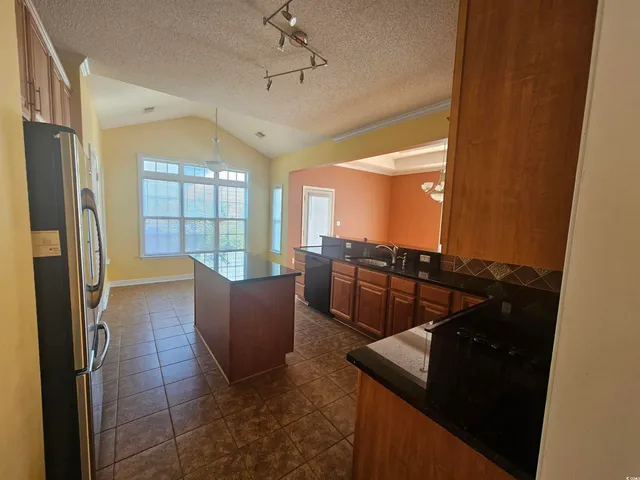 $2,050 | 1011 Hillsdale, Little River, SC 29566