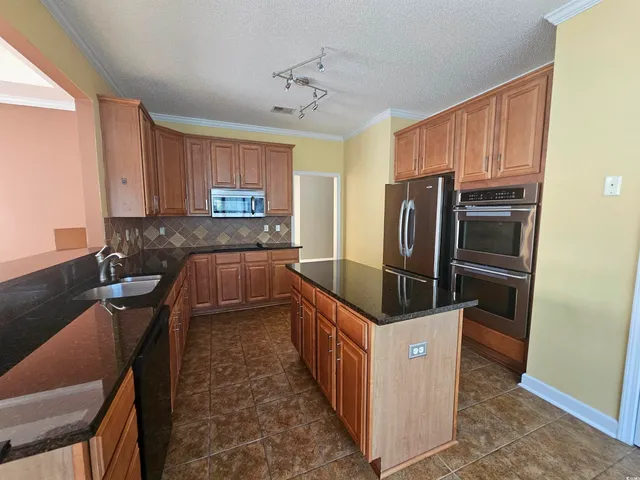 $2,050 | 1011 Hillsdale, Little River, SC 29566