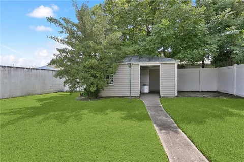 $299,000 | 211 Jules Avenue, Jefferson, LA 70121