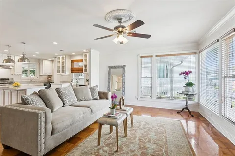 $299,000 | 211 Jules Avenue, Jefferson, LA 70121