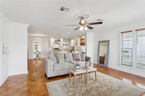 $299,000 | 211 Jules Avenue, Jefferson, LA 70121