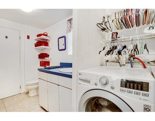 4 Caulfield Road Wayland, MA 01778 - Photo 14 of 31 Gallery Image 14