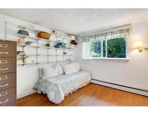 4 Caulfield Road Wayland, MA 01778 - Photo 22 of 31 Gallery Image 22