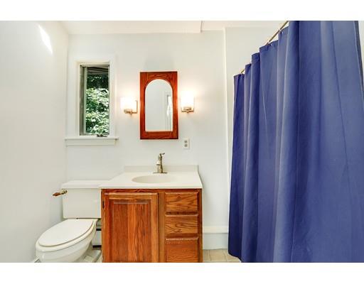 4 Caulfield Road Wayland, MA 01778 - Photo 26 of 31 Gallery Image 26