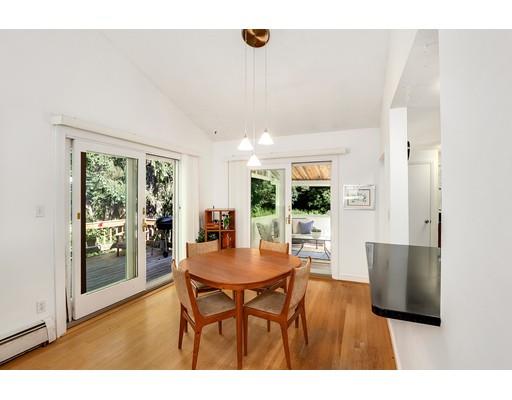 4 Caulfield Road Wayland, MA 01778 - Photo 8 of 31 Gallery Image 8