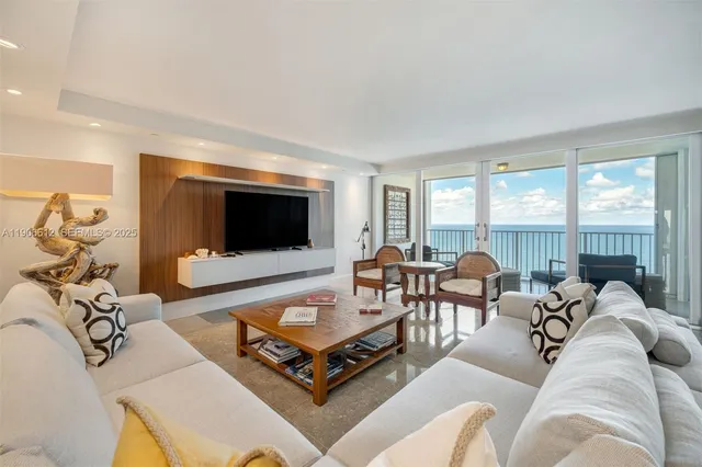 $10,000 | 881 Ocean Drive, Unit 26B, Key Biscayne, FL 33149