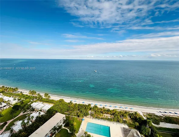 $9,500 | 881 Ocean Drive, Unit 26B, Key Biscayne, FL 33149
