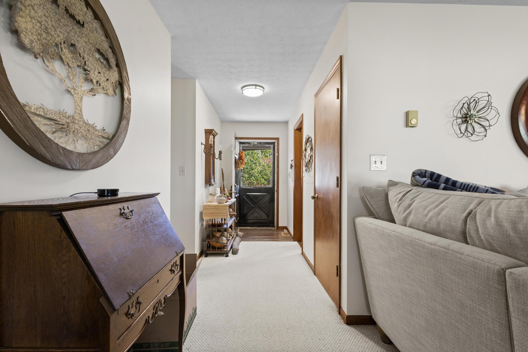6520 Mills Road Ostrander, OH 43061 - Photo 14 of 58 Hallway