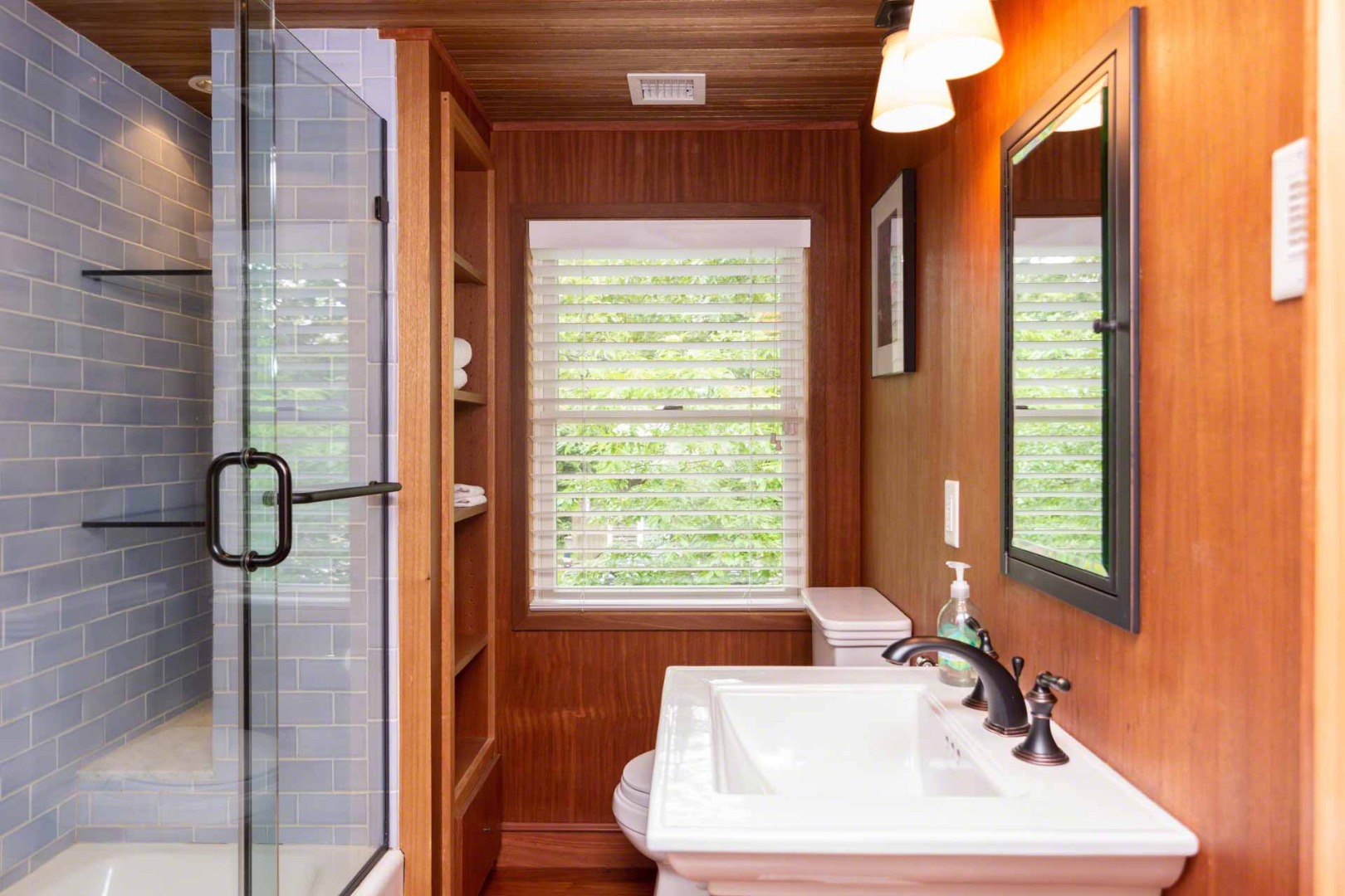 229 State Road Vineyard Haven, MA 02568 - Photo 24 of 46 Gallery Image 24