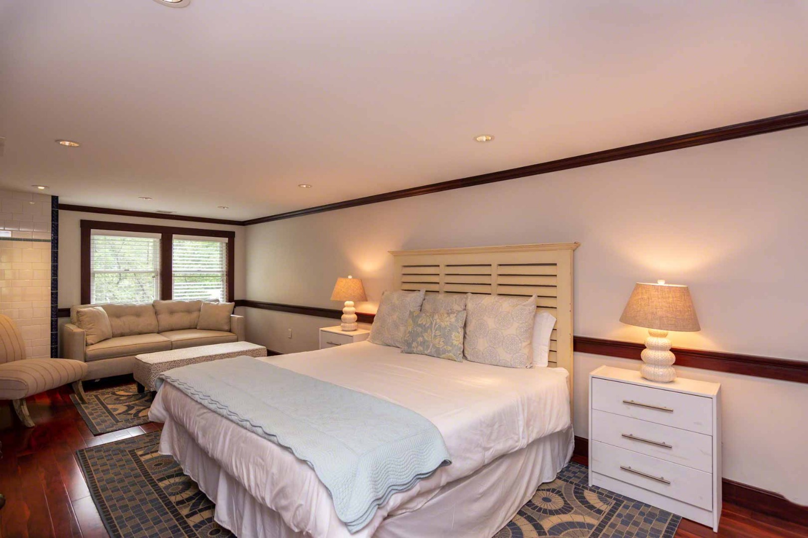 229 State Road Vineyard Haven, MA 02568 - Photo 28 of 46 Gallery Image 28