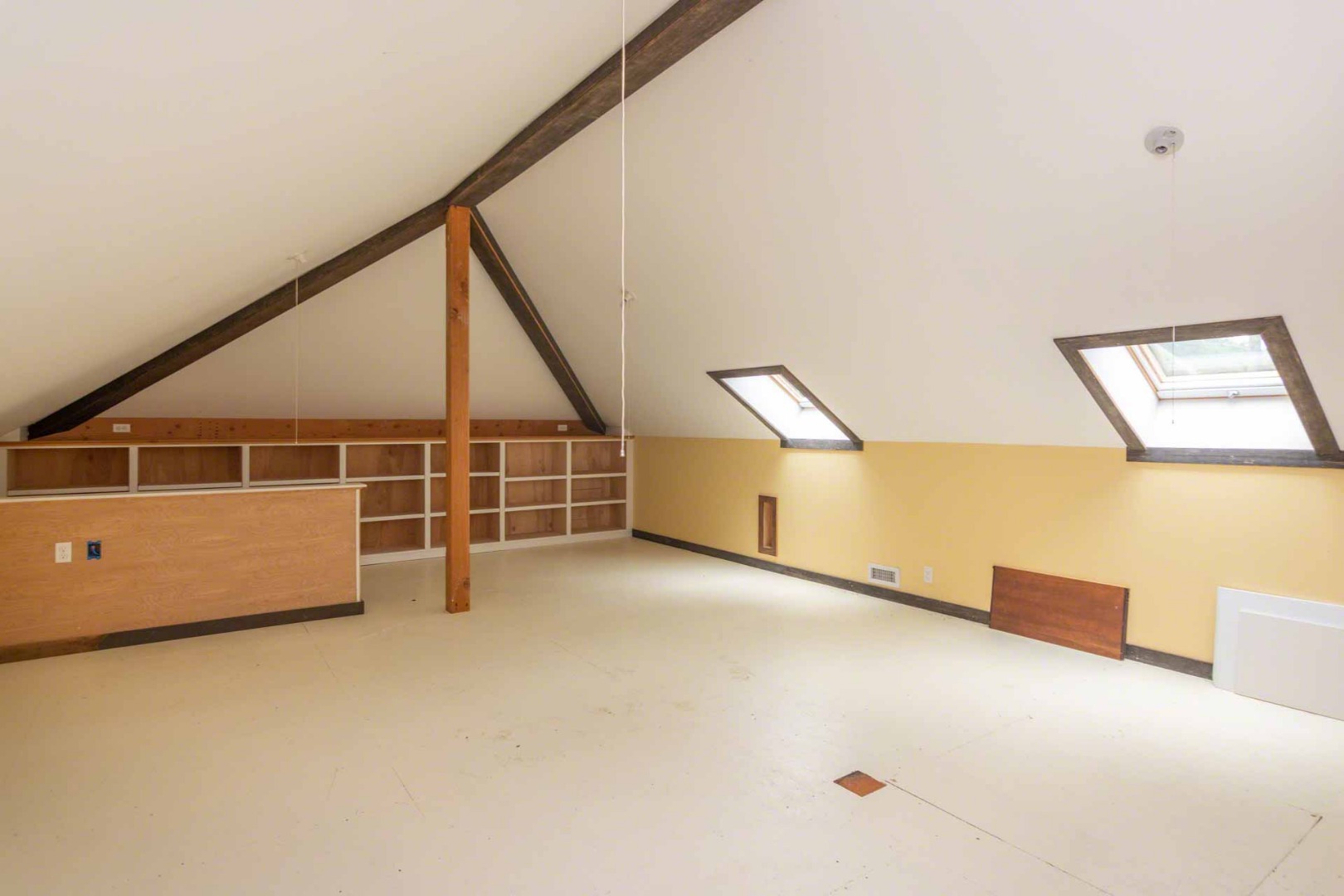 229 State Road Vineyard Haven, MA 02568 - Photo 37 of 46 Gallery Image 37