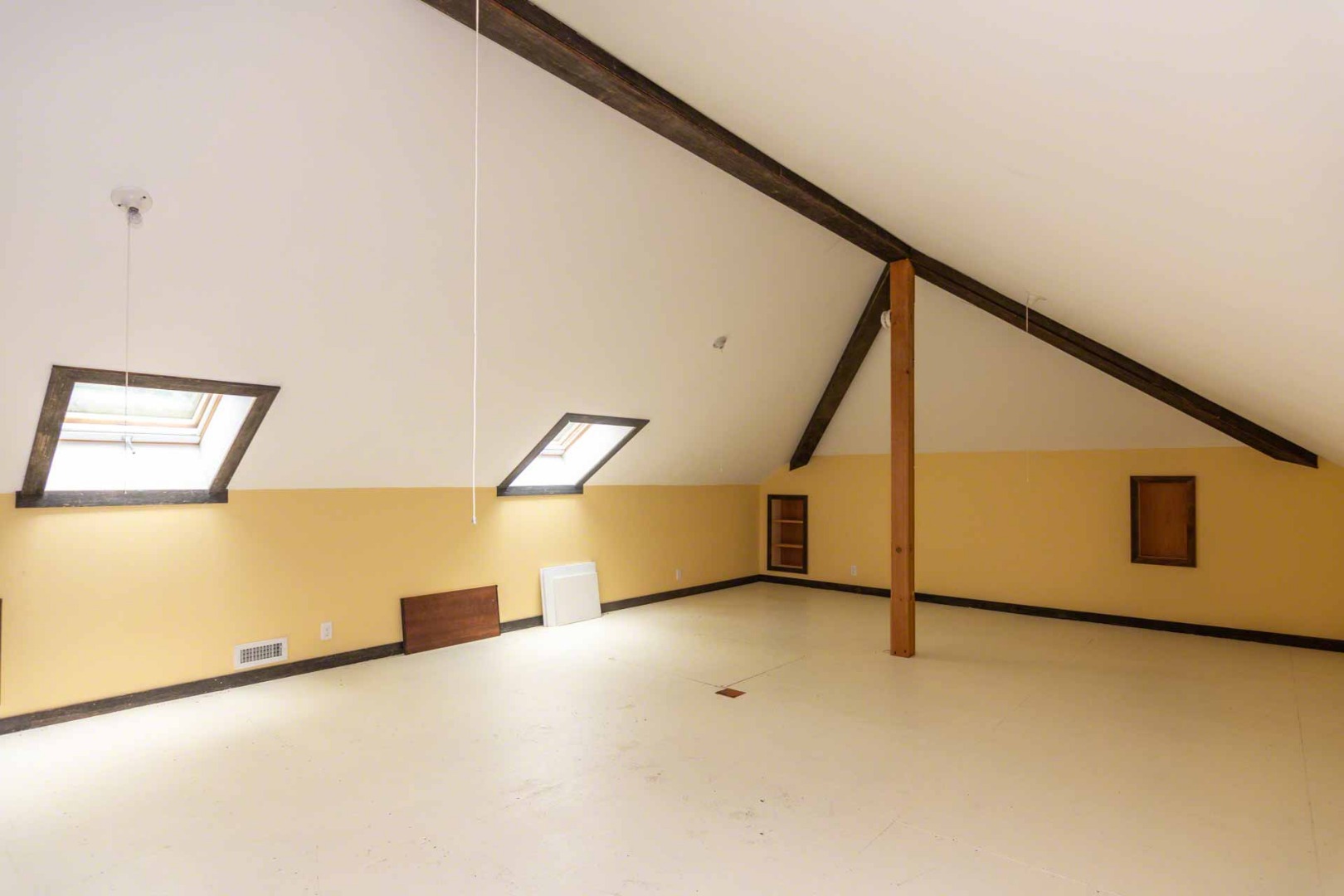 229 State Road Vineyard Haven, MA 02568 - Photo 38 of 46 Gallery Image 38