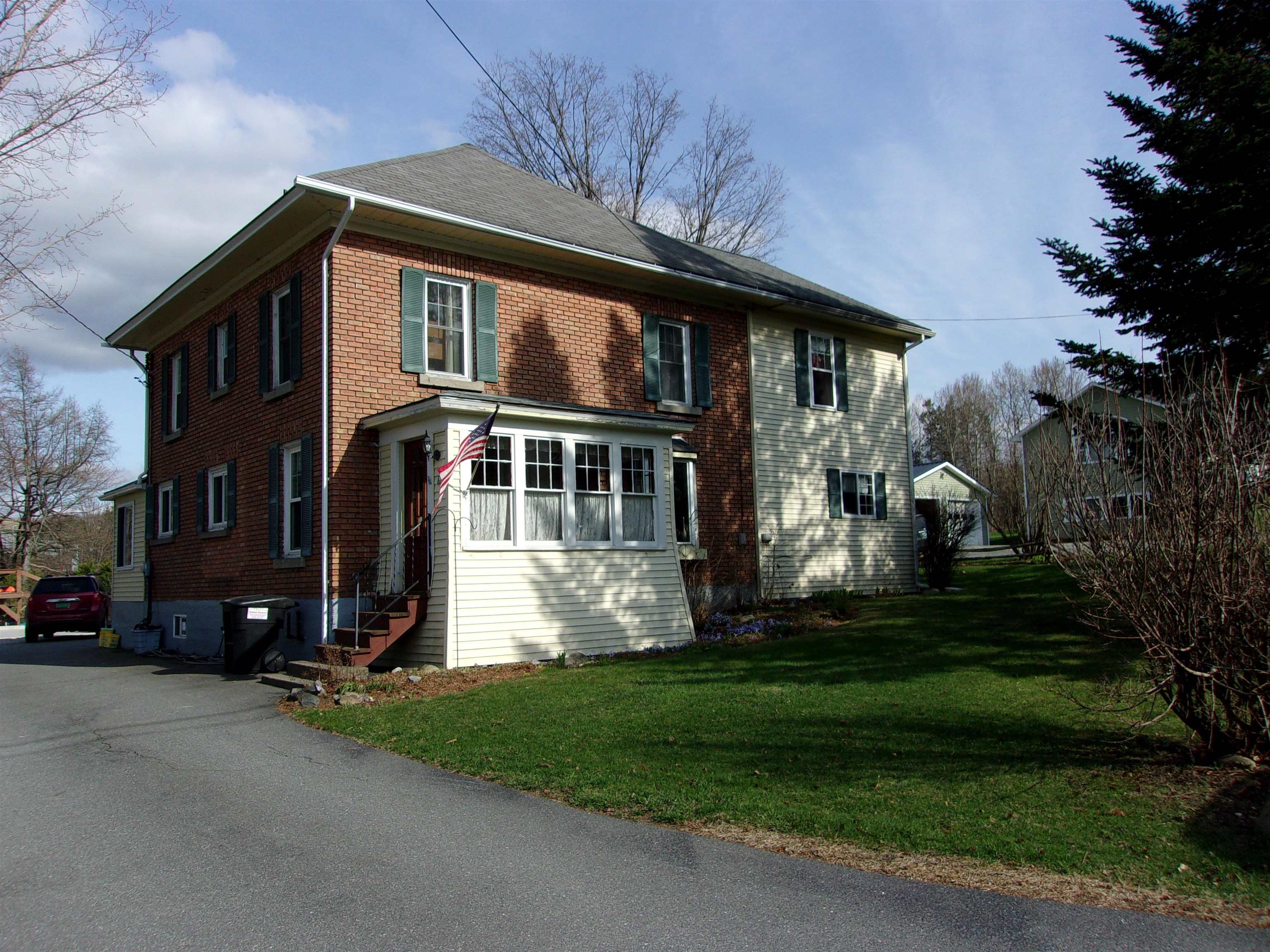 67 Highland Avenue Derby, VT 05830 - Photo 1 of 20