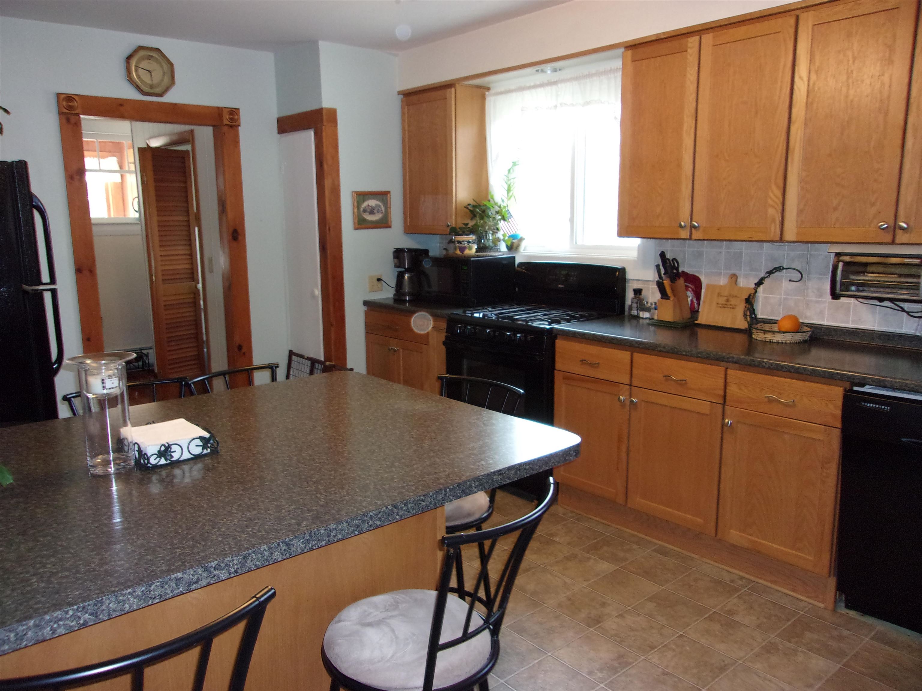 67 Highland Avenue Derby, VT 05830 - Photo 2 of 20