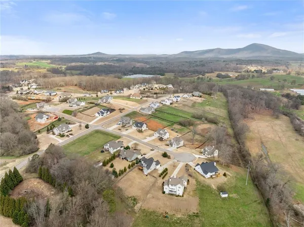 $649,900 | 5716 Brickhampton Court, Clermont, GA 30527