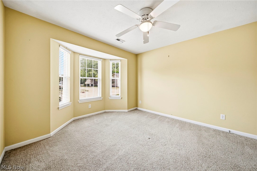 747 Rivers Edge Lane Painesville, OH 44077 - Photo 11 of 32