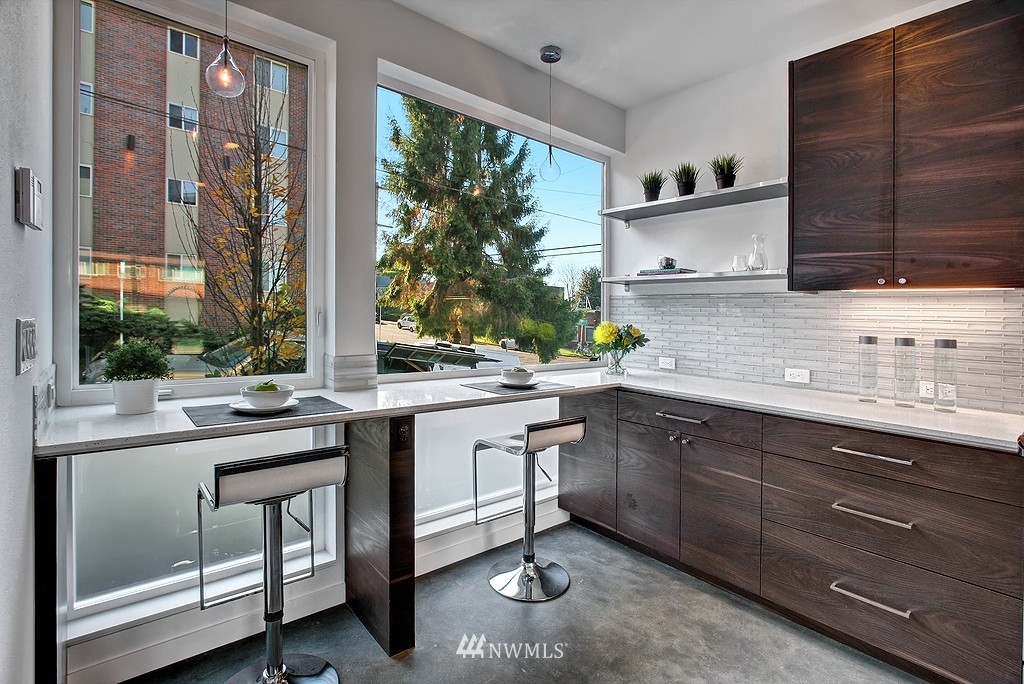 4250 Southwest Myrtle Street, Unit E Seattle, WA 98136 - Photo 6 of 21