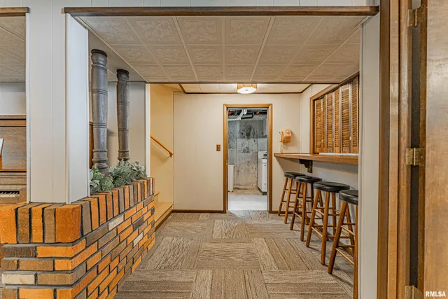 $345,000 | 1598 700th Avenue, Lincoln, IL 62656