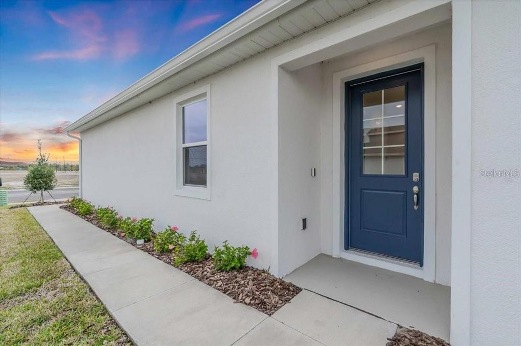 9258 Gulf Haven Drive Palmetto, FL 34221 - Photo 2 of 29 a view of a house with backyard