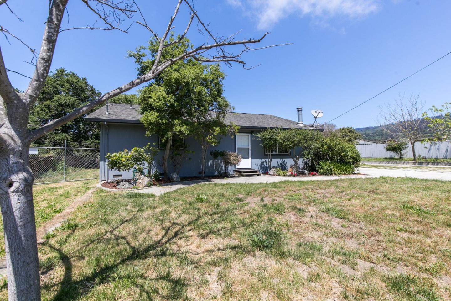 73 Webb Road Watsonville, CA 95076 - Photo 3 of 17 a view of a house with backyard and sitting area