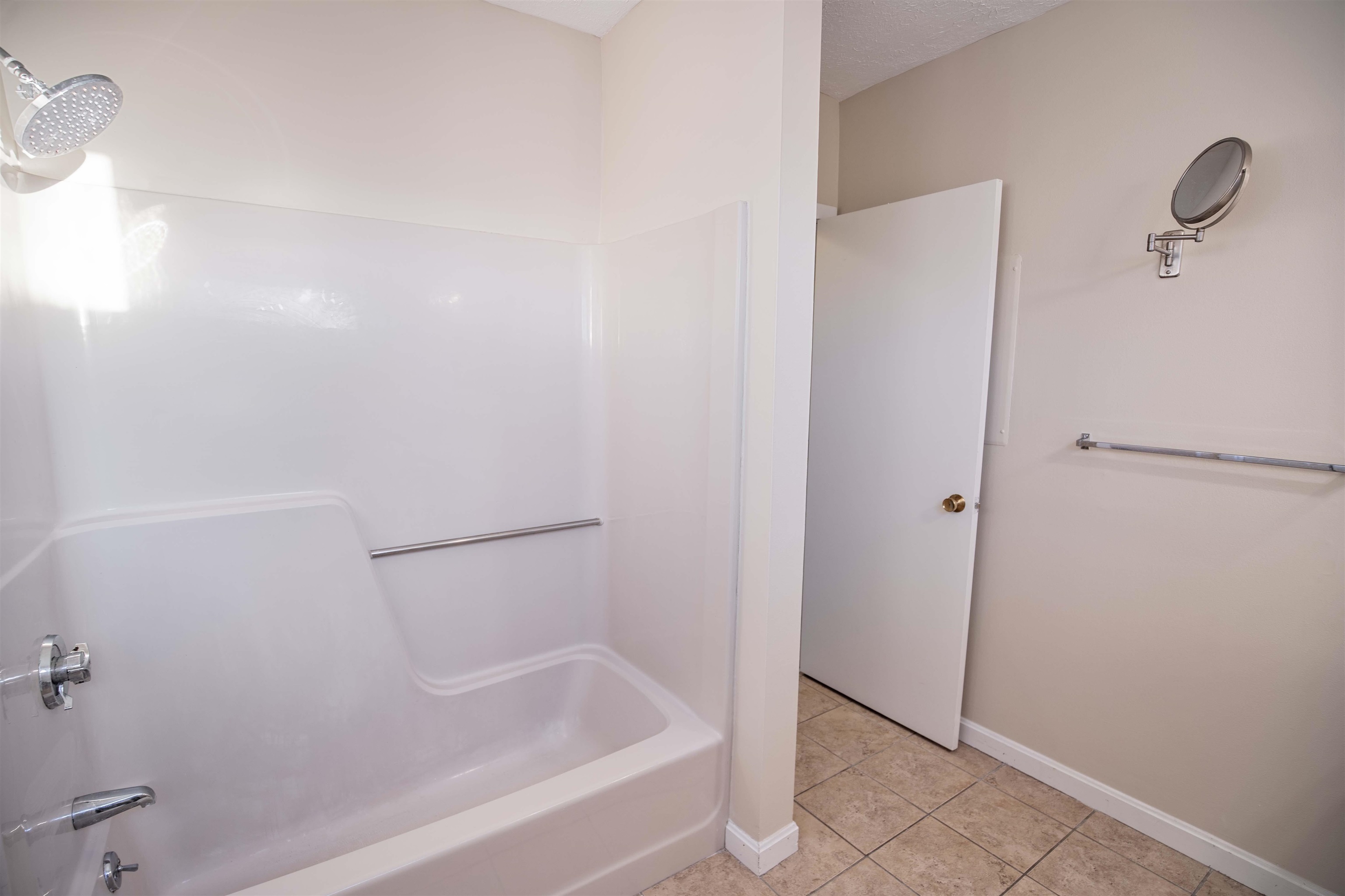 5 Tsienneto Road, Unit 173 Derry, NH 03038 - Photo 14 of 27