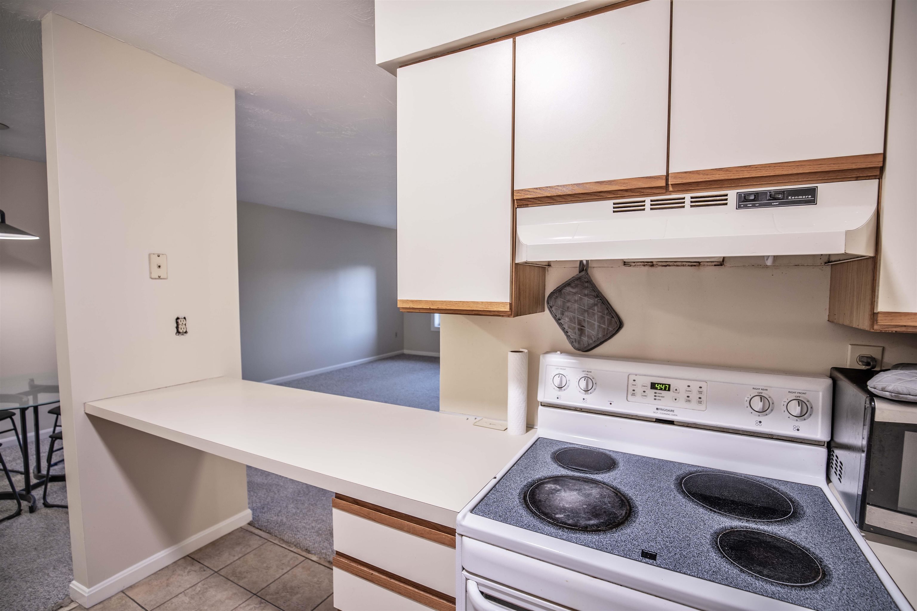 5 Tsienneto Road, Unit 173 Derry, NH 03038 - Photo 4 of 27
