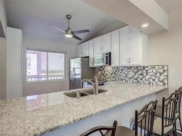 $1,600 | 13130 White Marsh Lane, Unit 207, Fort Myers, FL 33912