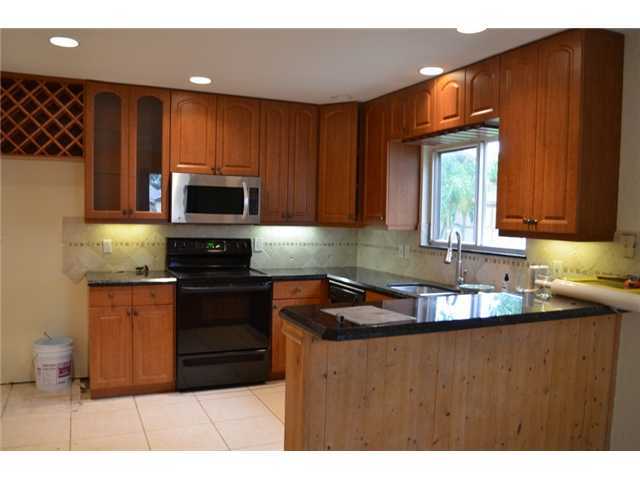 366 Maplecrest Circle Jupiter, FL 33458 - Photo 5 of 5 Additional Photo