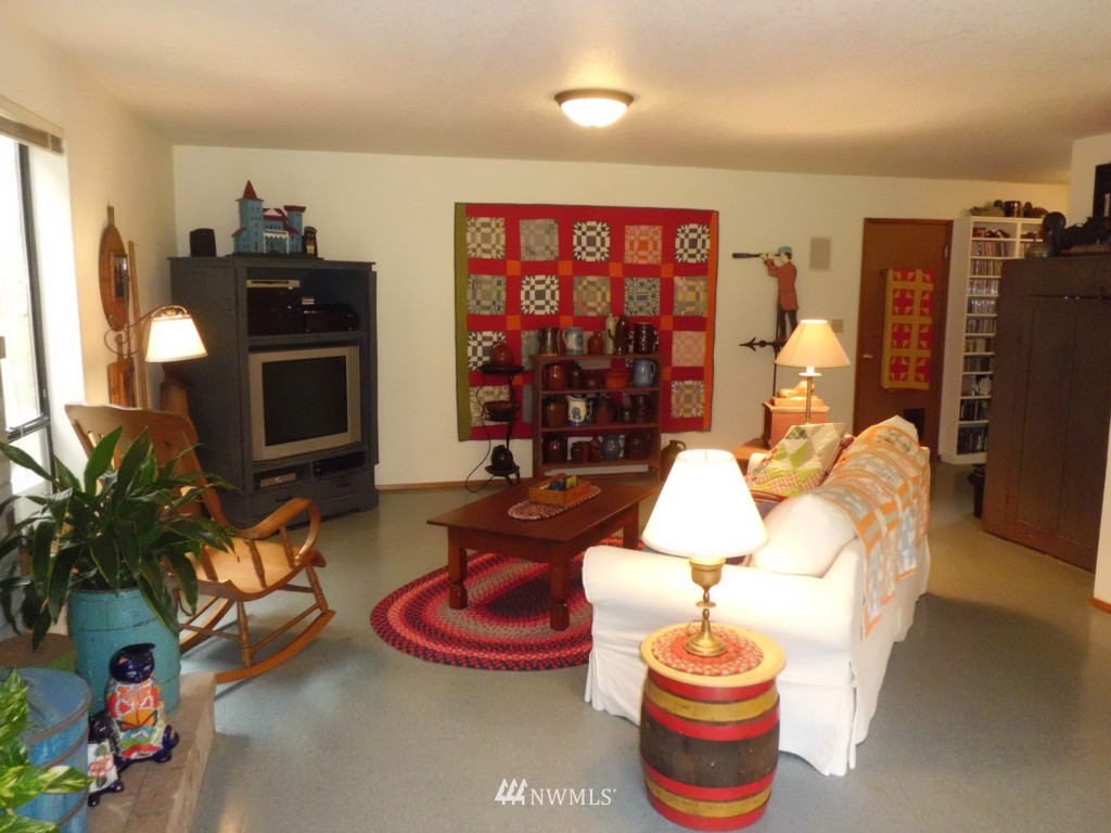 321 View Ridge Road Onalaska, WA 98570 - Photo 14 of 25 Gallery Image 14