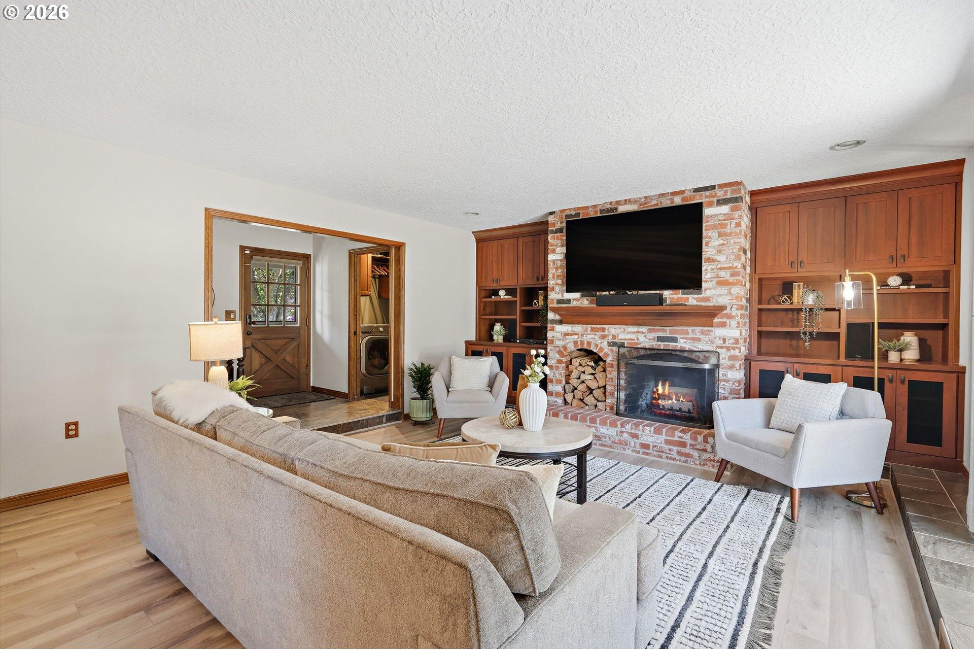14555 Southwest Hawk Ridge Road Portland, OR 97224 - Photo 16 of 48 Family Room