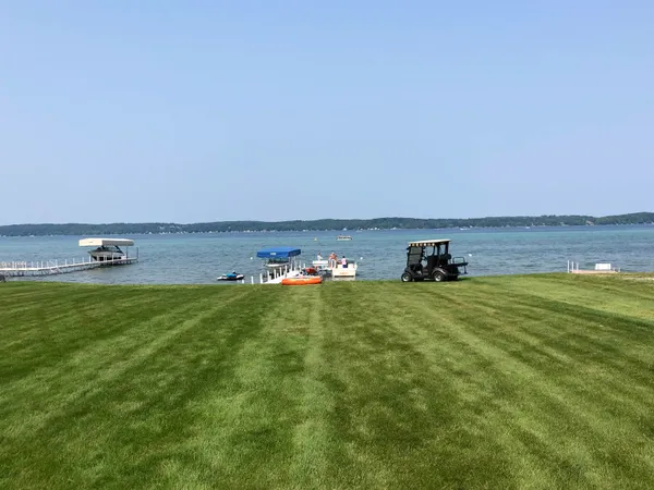 $2,600,000 | Tbd Southeast Torch Lake Drive, Unit LOT 2, Alden, MI 49612
