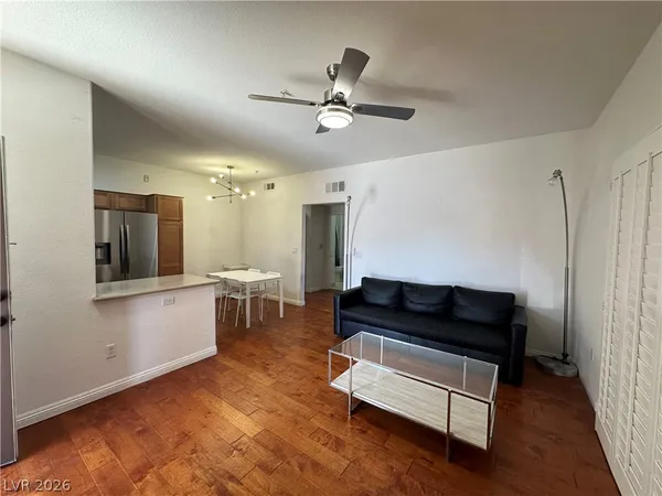 $1,713 | 2291 West Horizon Ridge Parkway, Unit 1101, Henderson, NV 89052
