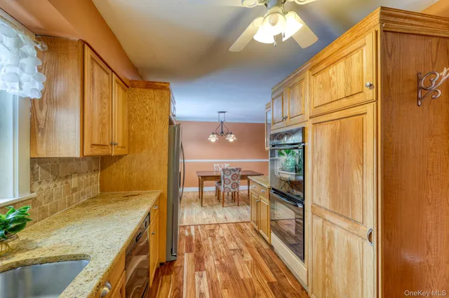 $500,000 | 4 Verplanck Avenue, Hopewell Junction, NY 12533