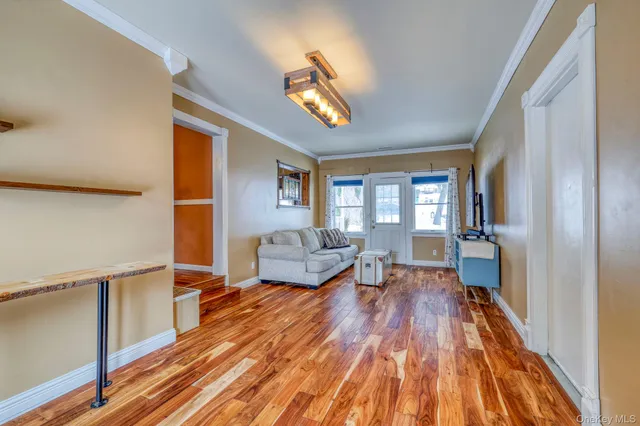 $500,000 | 4 Verplanck Avenue, Hopewell Junction, NY 12533