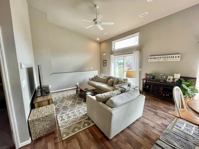 $2,495 | 5220 Lakeland Drive, Roanoke, VA 24018