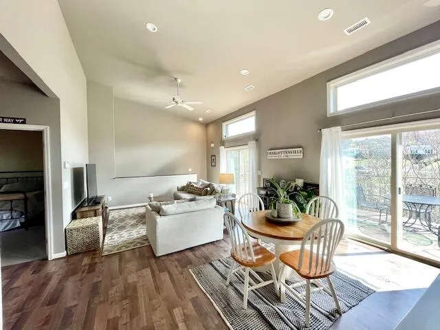 $2,495 | 5220 Lakeland Drive, Roanoke, VA 24018