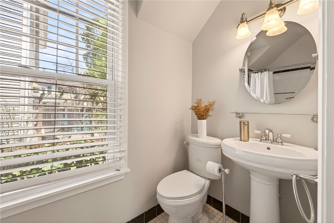 1036 Harvard Street Rochester, NY 14610 - Photo 11 of 35