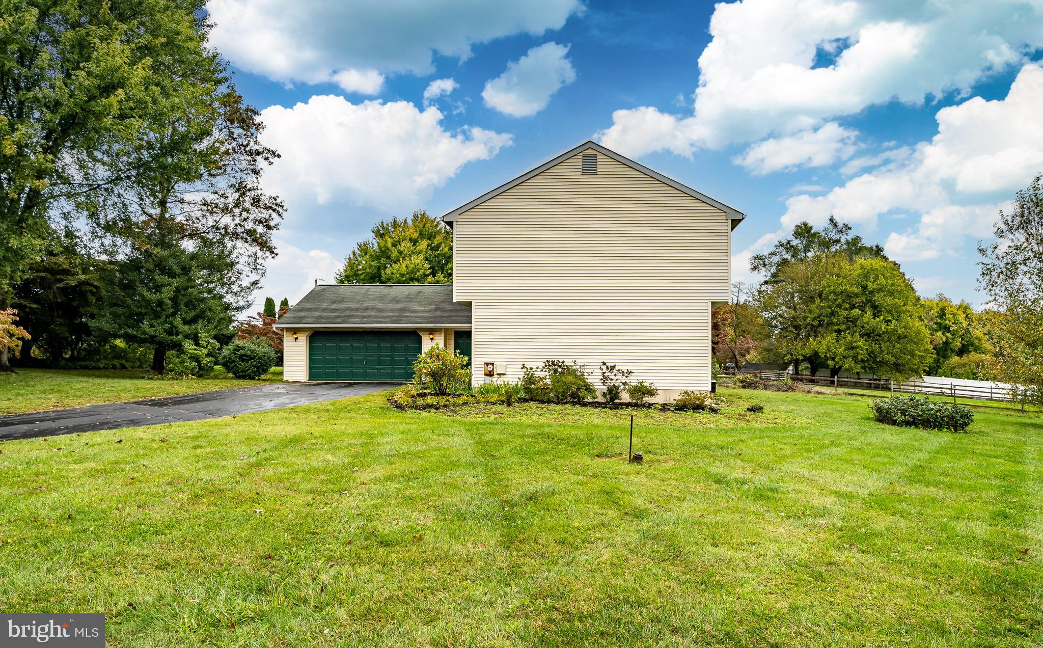 4 Main Lin Drive Coatesville, PA 19320 - Photo 32 of 40