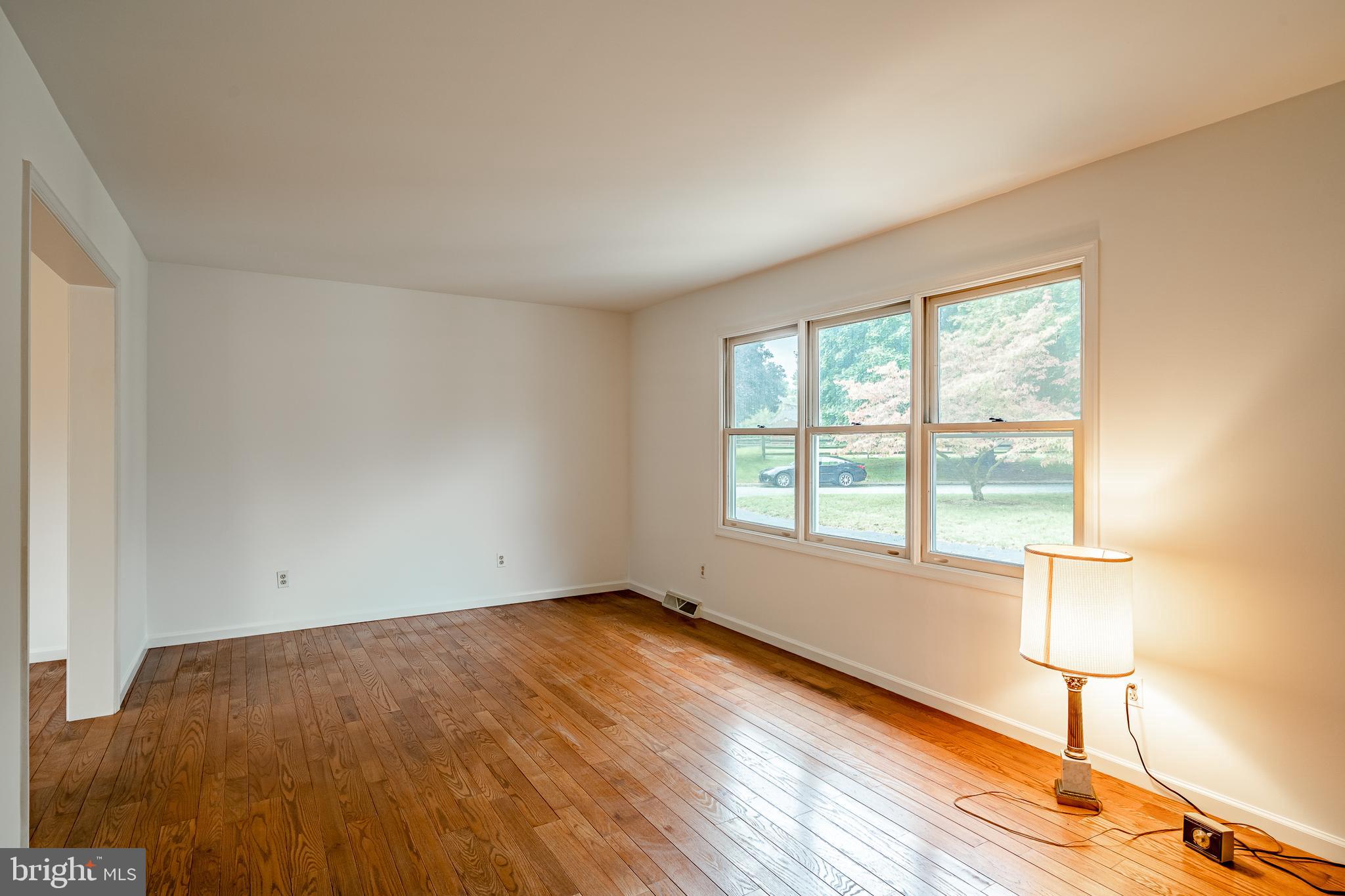4 Main Lin Drive Coatesville, PA 19320 - Photo 6 of 40