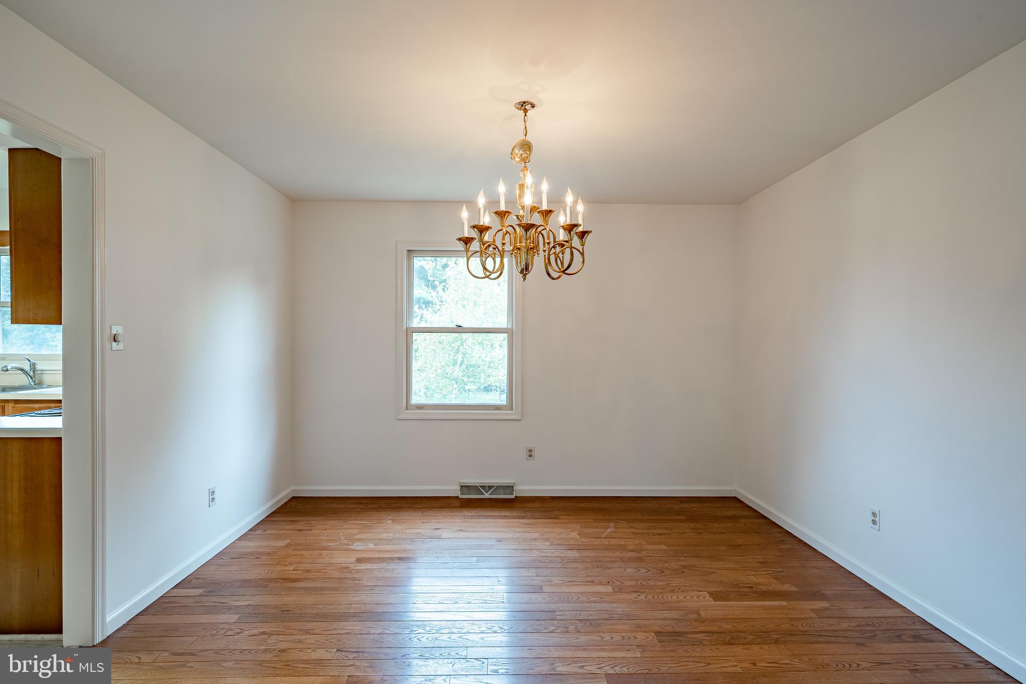 4 Main Lin Drive Coatesville, PA 19320 - Photo 10 of 40