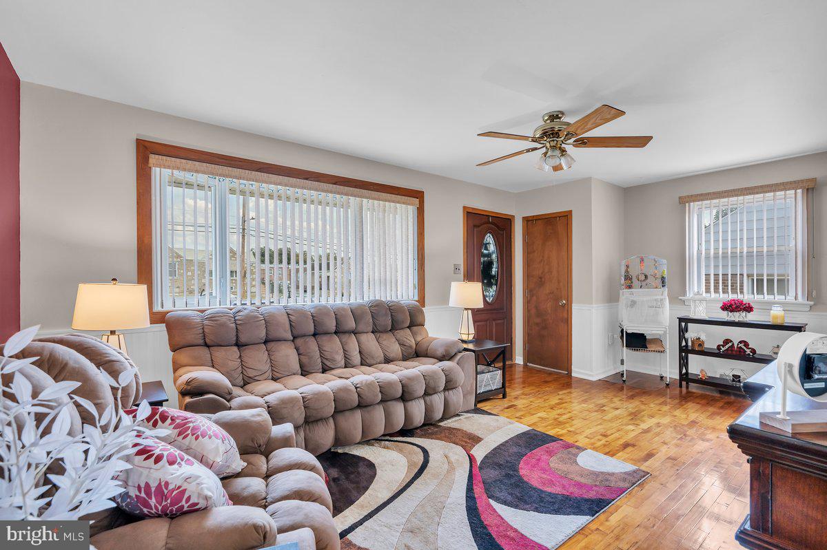 3108 Welsh Road Philadelphia, PA 19136 - Photo 7 of 27 Gallery Image 7