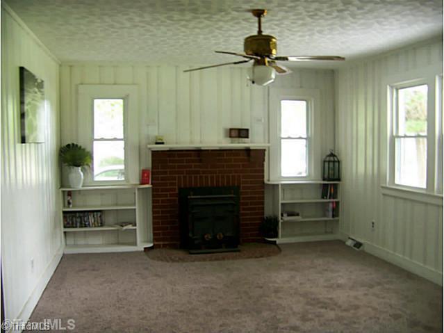 492 North Franklin Road Mount Airy, NC 27030 - Photo 12 of 16 Living Room.