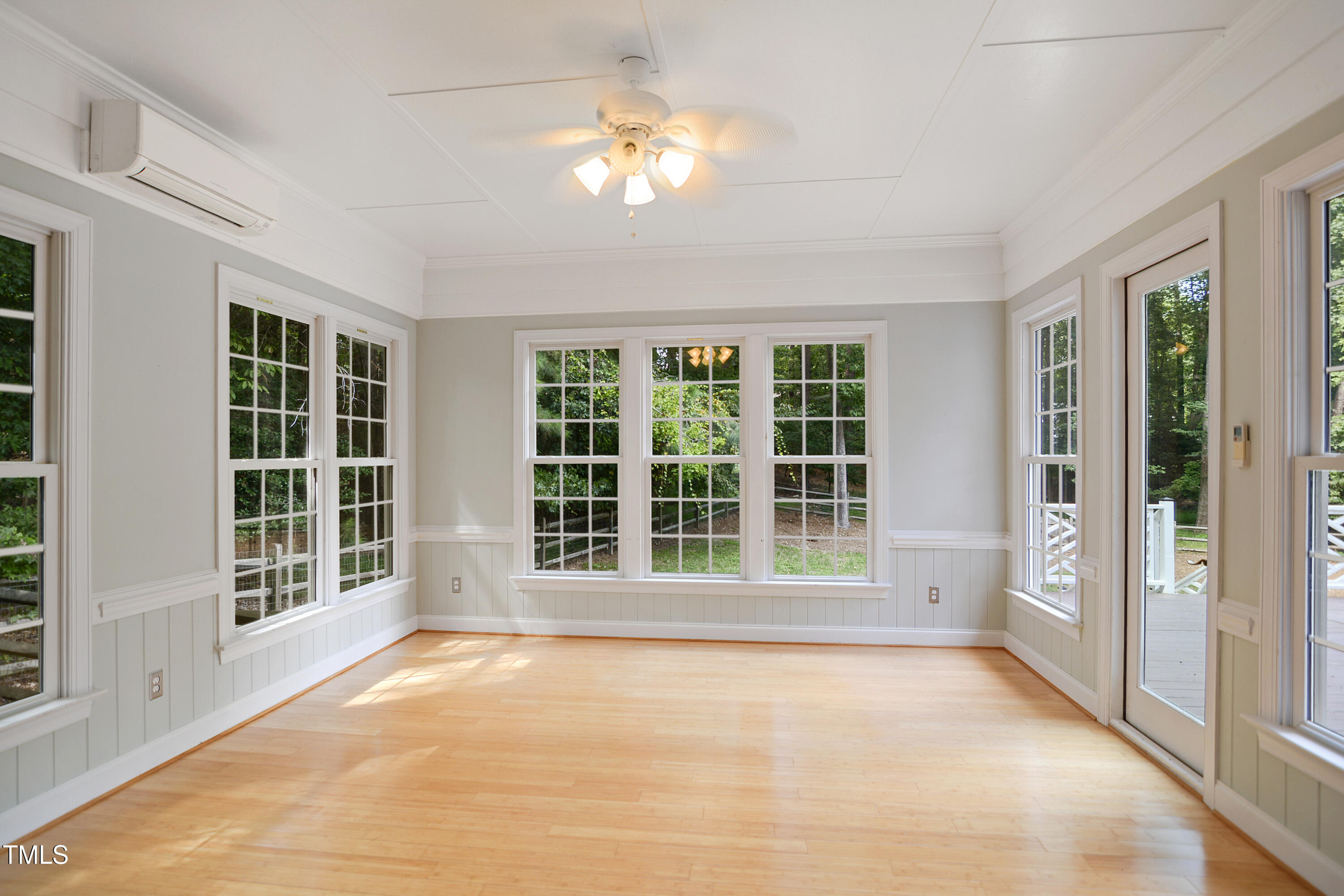 1405 Shadowview Court Raleigh, NC 27614 - Photo 8 of 37 13