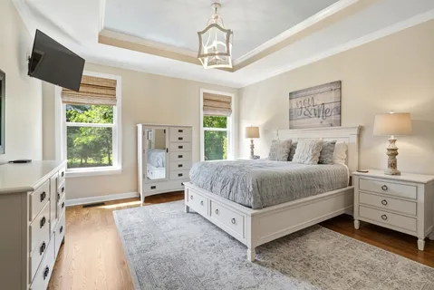 a view of walk in closet